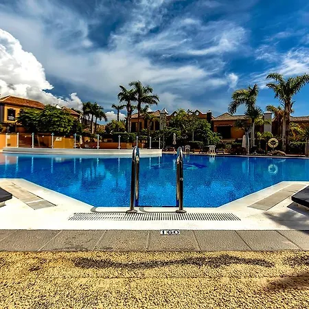 Townhouse In La Duquesa Semesterbostad Costa Adeje (Tenerife)