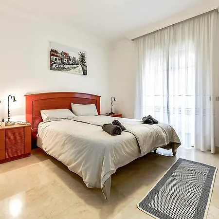 Semesterbostad Townhouse In La Duquesa
