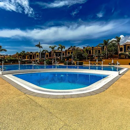 Hébergement de vacances Townhouse In La Duquesa Costa Adeje (Tenerife)