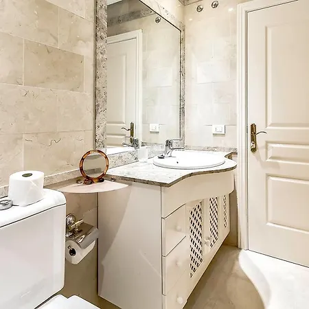 Townhouse In La Duquesa * アデヘ